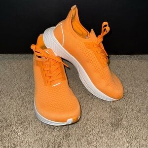 LIMITED EDITION FLUX ADAPT RUNNER